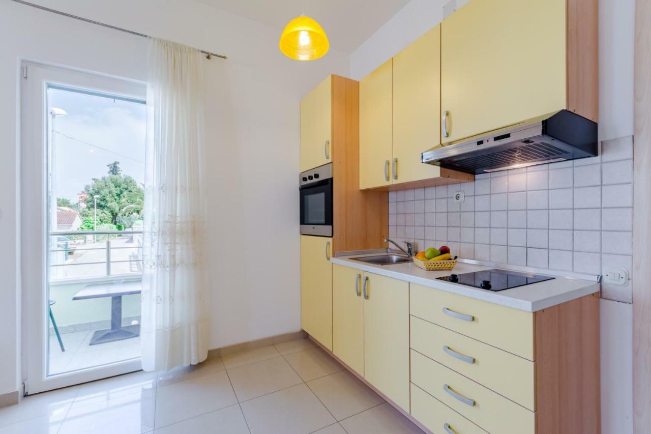 Holiday House Barbara Supetar Ngoại thất bức ảnh