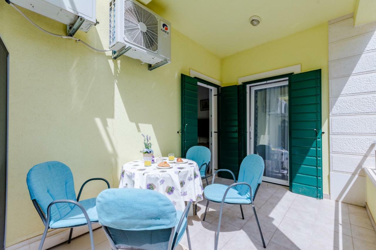 Holiday House Barbara Supetar Ngoại thất bức ảnh