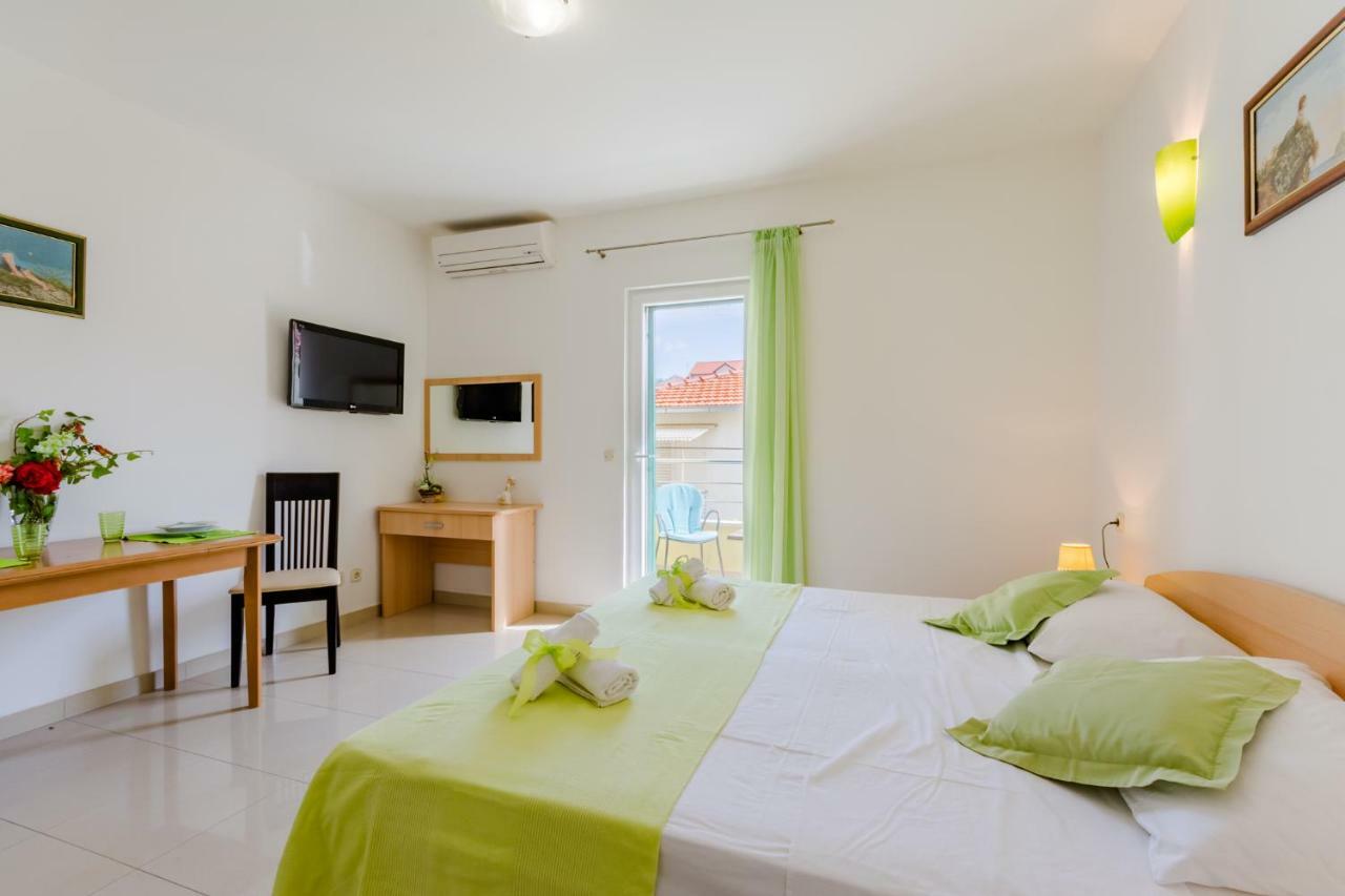 Holiday House Barbara Supetar Ngoại thất bức ảnh