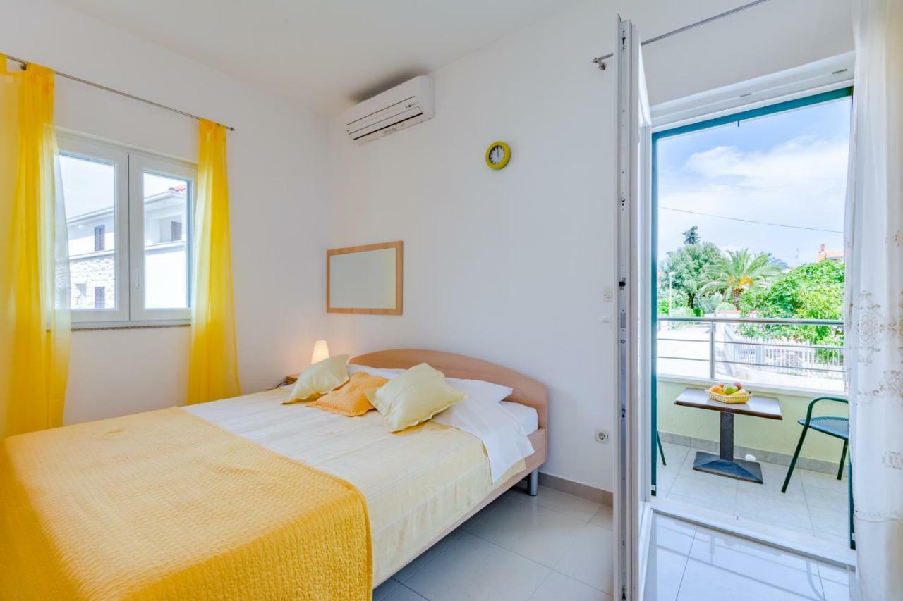 Holiday House Barbara Supetar Ngoại thất bức ảnh